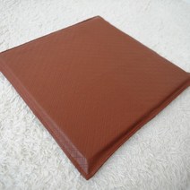 수지씨앤엘 퀼팅 레자방석 분리형 브라운 가로50cmX세로50cmX두께2.5cm