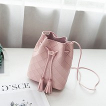 퀄팅 테슬 포인트 복조리 가죽 크로스백