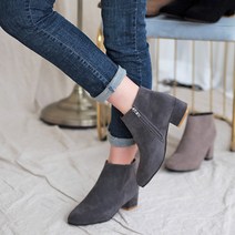 홀리버니 매트 가죽 앵클부츠 HEA63293