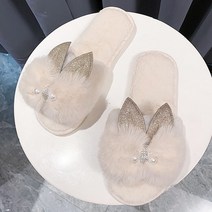 마켓A 토끼진주 미끄럼방지 홈 슬리퍼, 베이지