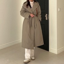 시크폭스 여성용 made 바로크 후드 롱 패딩