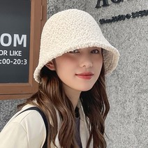 11.뽀글이 버킷햇