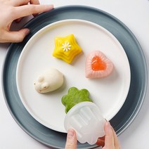 [위드기프트] 뚝딱 에그 떡 찜기몰드 4개세트 (색상랜덤)