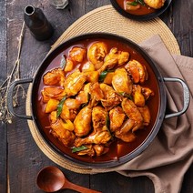 [헐크치킨] 닭볶음탕 밀키트 1kg(2~3인용) / 닭한마리+소스+야채 / 국내산 냉장닭 사용