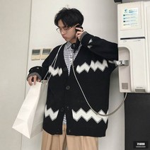 가바바 남성 가디건 독특한 지그재그한 패턴 디자인이 돋보이는 루즈핏 니트 가디건 G44570