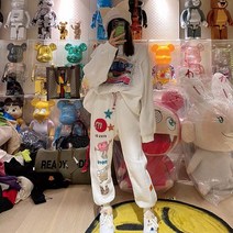 연예인트레이닝복 조거팬츠세트 집에서입는옷 큐빅