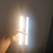 LED 무선센서등 현관 화장실 계단 신발장 자동차트렁크 모션감지 자석 붙이는 차박조명 무드등 센서바 야간작동, 2.웜화이트(옐로우불빛)+알카라인 4알