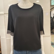 블루페페 부평점 22년 여름 70%세일가 티셔츠형 블라우스 시원하게 가볍게 심플하게 툭 입기 좋아요