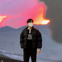 남녀공용 오리털 유광 커플패딩 블랙 숏패딩 덕다운 아우터 직장인 오버핏 파카 겨울외투