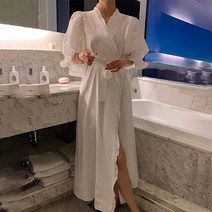 여자 호캉스 물놀이 프릴장식 셔링 퍼프소매 로브 가운 롱 원피스 화이트 블랙 수영가운