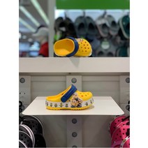 크록스 W몰 크록스 미니언즈 클로그키즈 (205512)