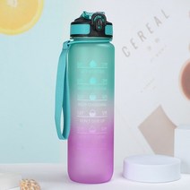 시간 표시가 있는 32oz 스포츠 물병 amp 피트니스 체육관 및 야외 스포츠를위한 밀짚 누출 방지 bpa 무료 휴대용 마시는 주전자, 녹색 보라색, 1리터32oz