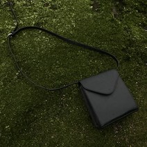 남자 여자 미니멀 비건레더 무광 스퀘어 크로스 미니 백