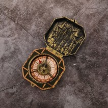 나침반 서바이벌키트 패러글라이딩장비 1pc 야외 나침반 캠핑 하이킹 생존 비상 사태 경량 나침반 휴대용 탐색 도구 트레킹 사냥을위한 키 체인, 사진으로