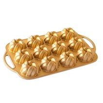 Nordic Ware 75주년 기념 브레이드 번트 바이트 팬