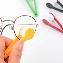 쉽게사용하는 극세사형 파우치에넣어다니는 집게형안경닦이 간편안경닦이