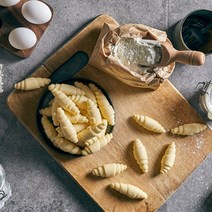 신세계푸드 크로아상 크로플 50입내외 개당 50g내외 크로와상 냉동생지 2.25kg 마마몰79, 4개x신세계크로와상