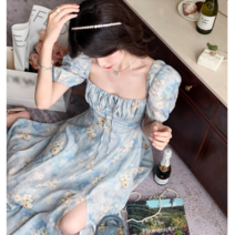 한국식 프렌치 스타일 레트로 플로랄 쉬폰 반팔 스퀘어 칼라 슬림-핏 슬리밍 타이트 허리 드레스 유행 여름 뉴