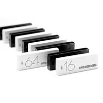 [테라토닉] USB 메모리 MINIBOSS stick 블랙&화이트 / 인쇄, 테라토닉 MINIBOSS stick 32GB 블랙