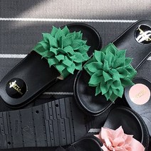 ++티앤북++푹신한슬리퍼 오피스용 가벼운 여성 코사지 학교 여름 굽높이 쿠션 사무실+++