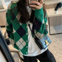 레트로 복고스타일 아가일 무늬 여성 니트 가디건 개성있는 패션 아이템 10대 스트릿패션 데일리룩
