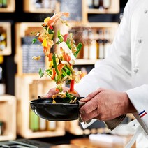 차세르 Chasseur 무쇠 주물 미니 웍 18cm, 레드