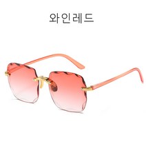 트렌디한 빅테일의 스퀘어 선글라스 베젤리스 선글라스 여성 스트리트 패션 안경