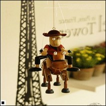 거실꾸미기 장난감가게 무빙인형 베란다데코 어린이모빌 아이장난감