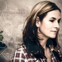 핫트랙스 SUSI HYLDGAARD - DANSK