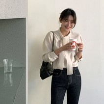 [메이블루] 엔젤 타이 핀턱 블라우스
