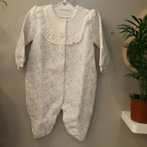 압소바 80% 정말 예쁜 잔꽃 레이스 우주복