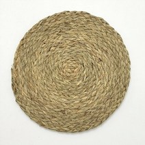 멍석 여름 거실 러그 매트 천연 라운드 짚 손으로 짠 미끄럼 방지 주방 플레이스매트 코스터 단열 패드 접시 커피 컵 테이블 홈 장식 51019