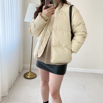 라운드 무광 시보리 숏패딩 점퍼 크림