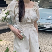 [랜덤플레이] 스퀘어넥 셔링 퍼프 반팔 숏 점프슈트