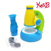 관찰하는 현미경 색상랜덤