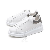 [알렉산더맥퀸] [ALEXANDER MCQUEEN] 여성 오버솔 스니커즈 553770-W