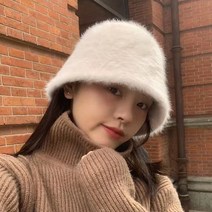 유블리 여성 페이크 퍼 벙거지 모자