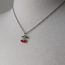 써지컬스틸 미니 체리 펜던트 목걸이