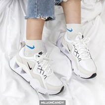 나이키 여성용 리즈 운동화 365 10 BQ4153-100