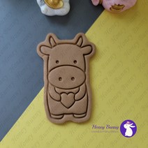 하트를 든 소 쿠키커터 /허니버니쿠키커터/아이싱쿠키커터/동물쿠키커터/신년감사/새해선물, (C) 6.9 x 10.2 cm