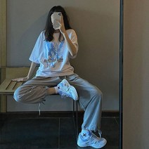 크롭트레이닝세트 트레이님세트 여성세트 상하세트 상하 상의 하의 2 피스 세트 여성 스트리트 스타일어 하라주쿠 프린트 십대 운동 복장 캐주얼 올 매치 탑 티 와이드 레그 하이 웨이스