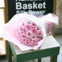 [전국당일배달 플라워테일] 꽃바구니 꽃다발 생화 장미꽃 전국 꽃배달 서비스 생일 생신 칠순 환갑 결혼기념일 축하 선물 와이프 아내 엄마 아빠 부모님 시어머니 여자친구 100일 200일 발렌타인데이 로즈데이 어버이날 카네이션 꽃집, 허니핑크(20송이다발)
