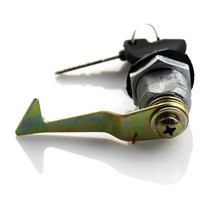 오토바이 탑박스 트렁크 리어백 가방 1 잠금 2 키 전기 자동차 스쿠터 테일 박스 잠금 잠금 액세서리 a8 여왕 위한 후면 잠금, 없음