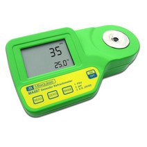 Milwaukee MA887 Digital Salinity Refractometer Automatic Temperature Compensation Yellow LED 0 to 50