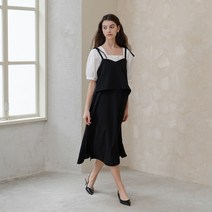 유니스 [YOUNESS] 플랩 레이어링 드레스