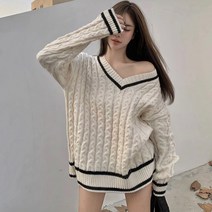 [레티고] 루즈핏 캐주얼 브이넥 배색 꽈배기 니트
