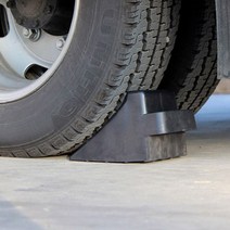 콩샵 현대포터2더블캡 주차고임목 2P 주차버팀목 경사로주차 미끄럼방지 스토퍼 밀림방지 고임목 대형용