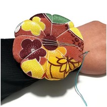 바늘쿠션 핀쿠션 마그네틱 손목 핀 쿠션 팔찌 탄성 밴드 착용 가능한 바느질 바늘 매일 봉제에 대, 01 Brown Yellow
