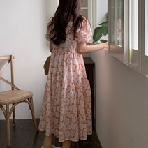 [랜덤플레이] 복고풍 빅플라워 벌룬핏 롱원피스
