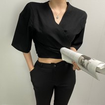 슈잼마켓 / 린넨 브이넥 랩 크롭 블라우스